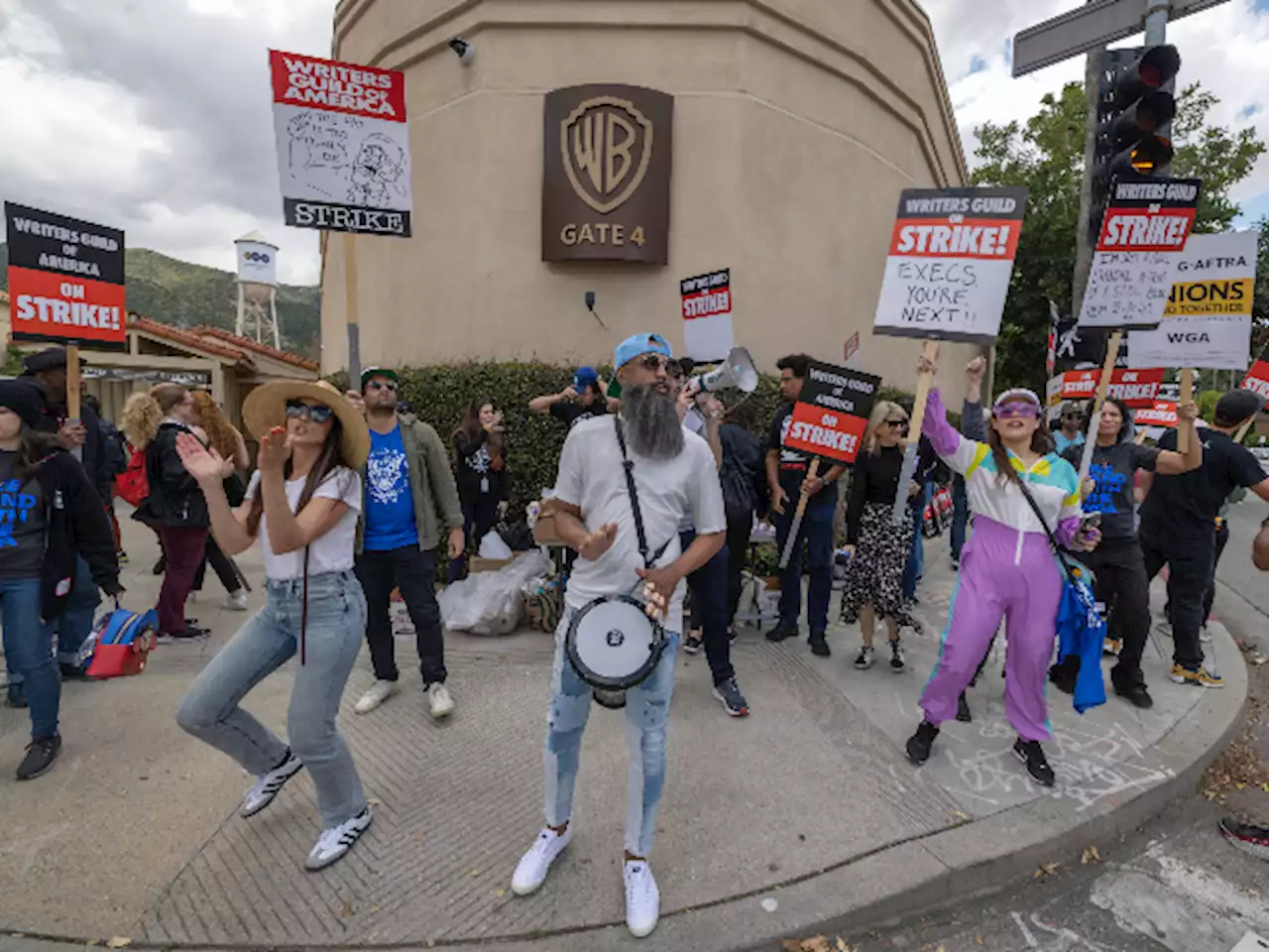 Tropical Storm Hilary Rains Out Striking Hollywood Actors, Picket Locations 'Suspended' in Los Angeles