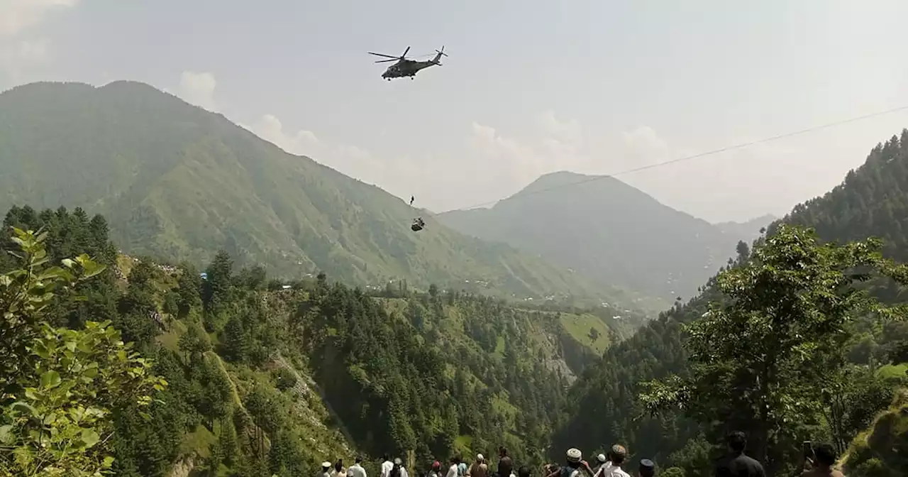 Children trapped in cable car dangling over Pakistan ravine: 'For God's sake help us'