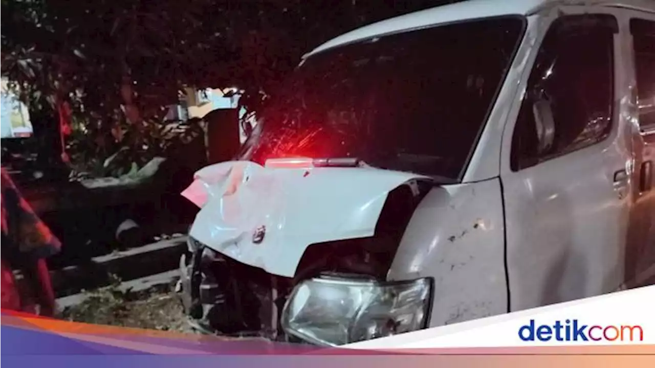 Korban Tewas Mobil Seruduk Motor di Mulur Sukoharjo Jadi 3 Orang