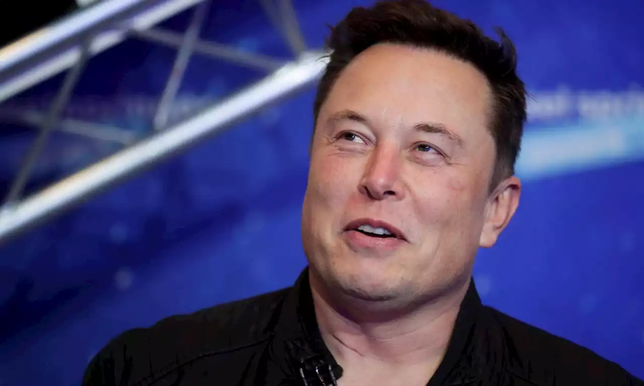 Musk dice que va a eliminar de X (Twitter) los titulares que enlazan a otros artículos