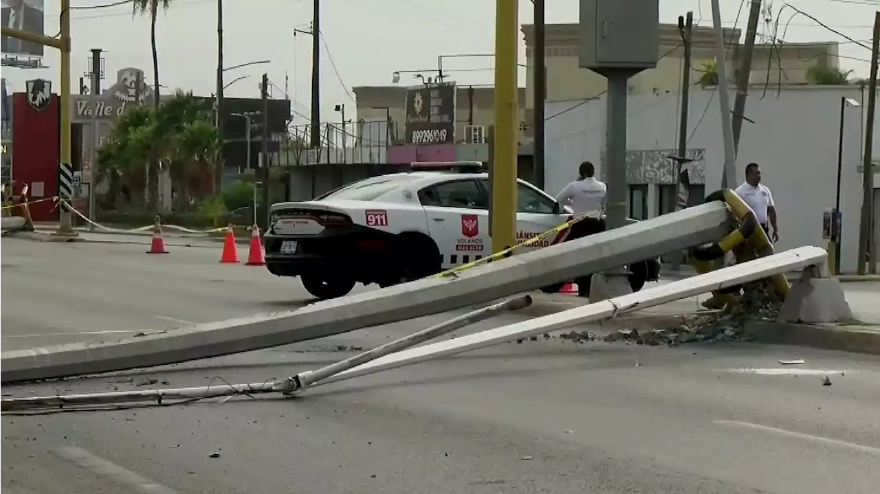 Delincuentes Quitan Cámaras de Seguridad con Retroexcavadora en Reynosa