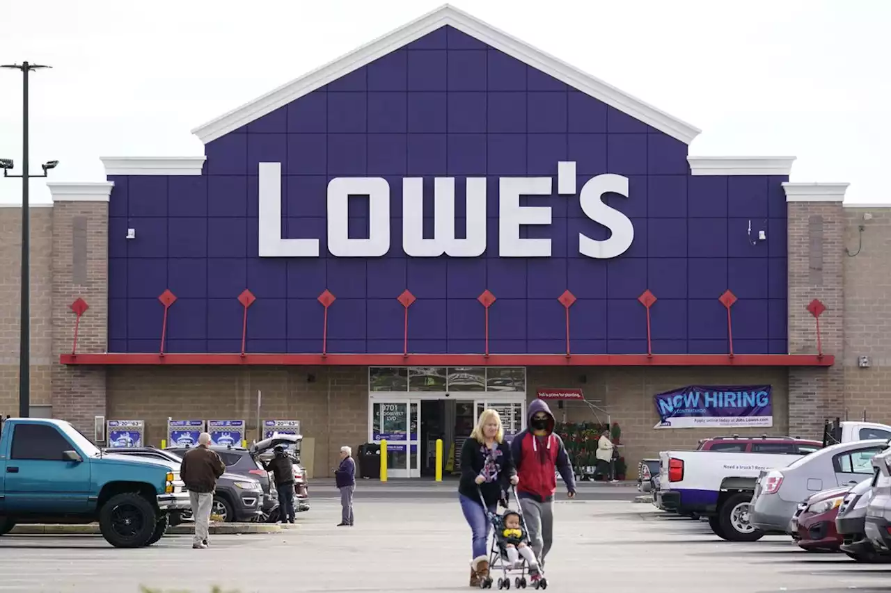 Lowe’s tops quarterly sales, profit estimates on small project boost