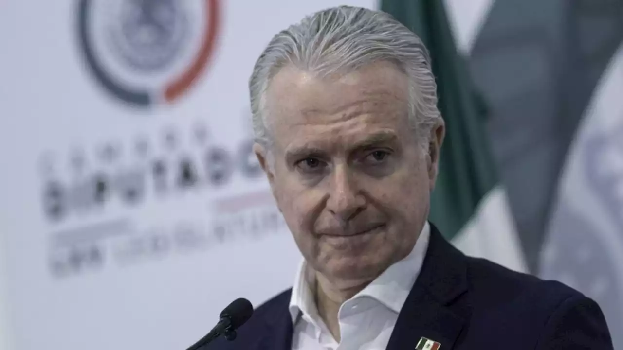 La oposición respalda a Santiago Creel por renunciar al proceso interno del Frente Amplio por México