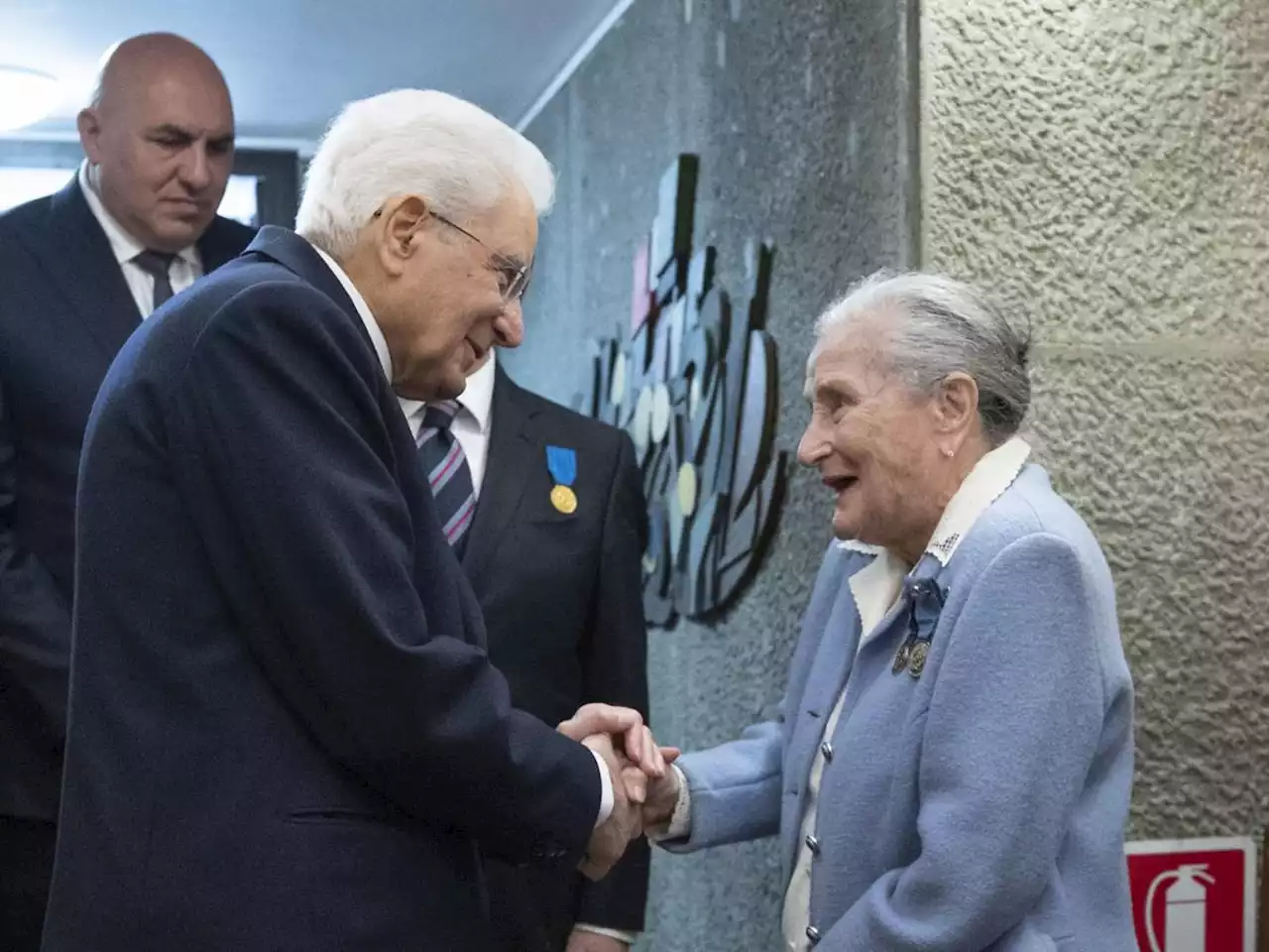 'Donna straordinaria'. Meloni festeggia i 100 anni di Paola Del Din