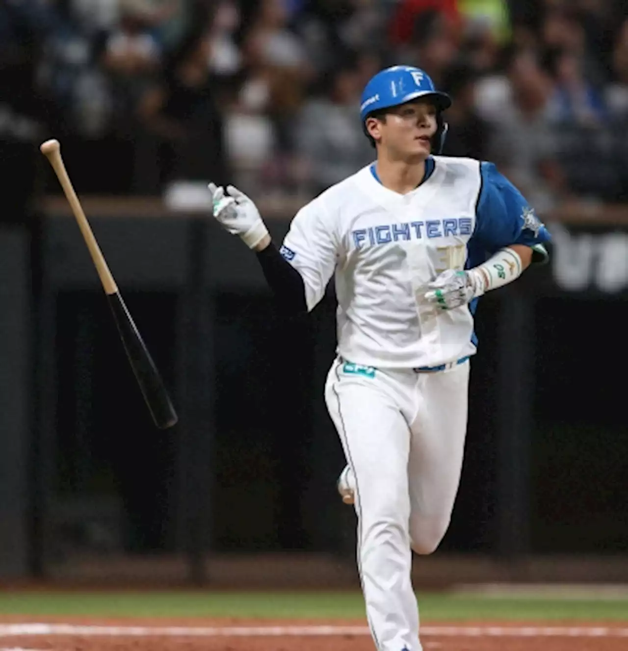 仙台育英→慶大の日本ハム・郡司、自身初の1試合2発！両校にゆかりの男が甲子園決勝前にエール弾 - 記事詳細｜Infoseekニュース