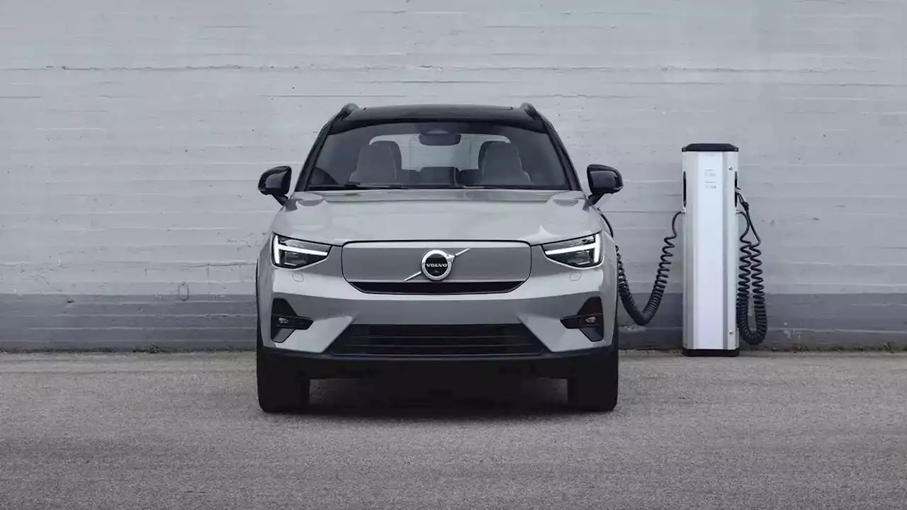 2024 Volvo C40 And XC40 Recharge EPA Ratings Emerge