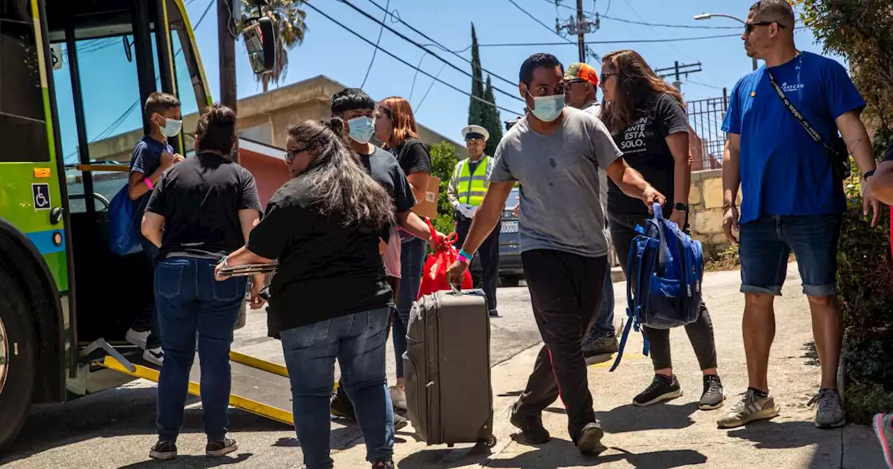 Ninth bus of migrants from Texas arrives in Los Angeles amid Hilary fallout