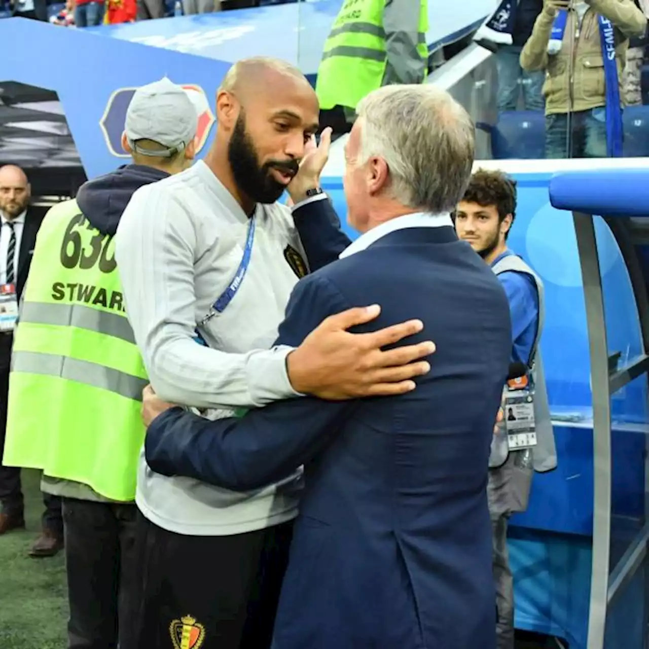 Quelles relations entretiennent Thierry Henry et Didier Deschamps ?