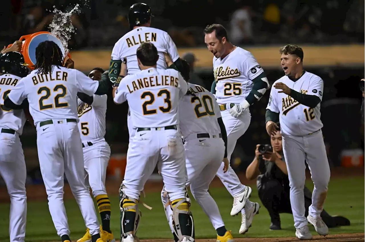 A’s slugger made sure he could attend Oakland Arena concert before it ended