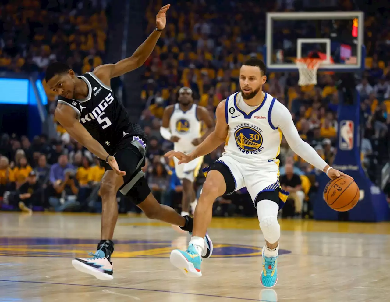 Is Steph Curry the best point guard ever? He says yes.