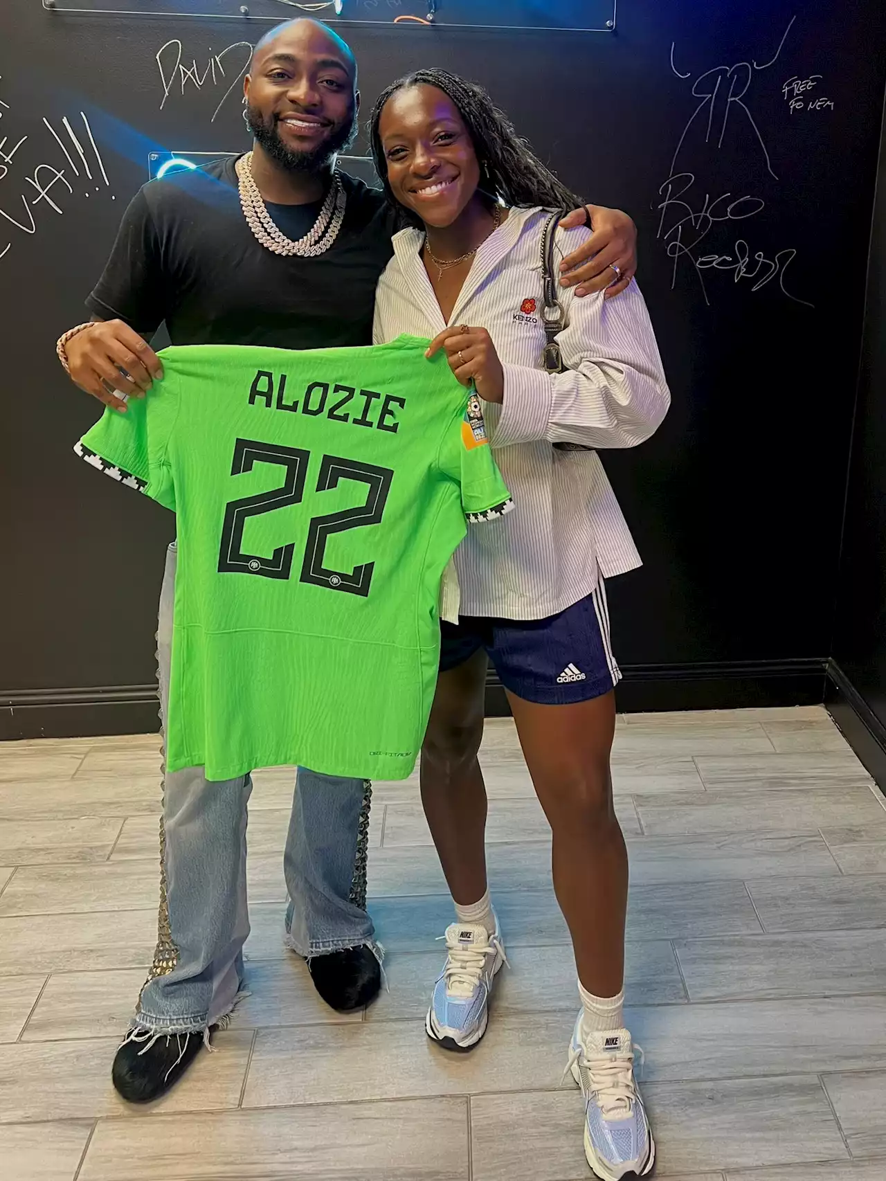 Falcons' star Alozie's picture with Davido sparks reactions