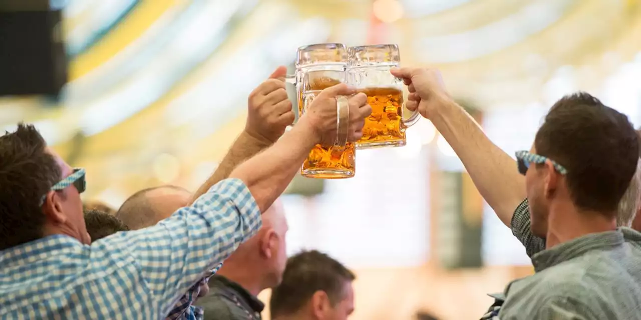 So teuer wird das Bier auf dem Nürnberger Herbstvolksfest 2023