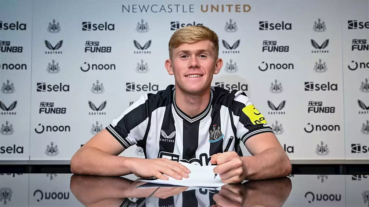 Chelsea official announcement - Lewis Hall signs for Newcastle United