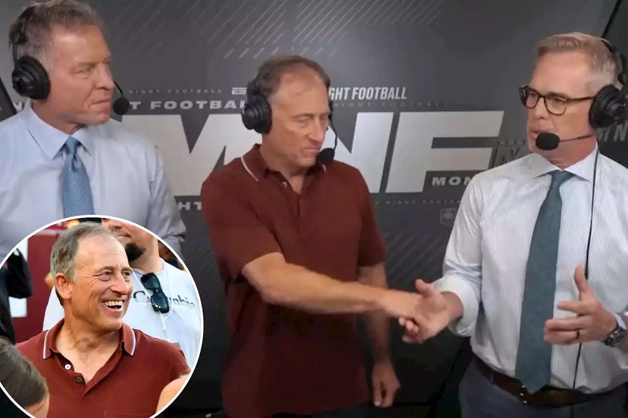 Commanders owner Josh Harris flubs handshake with Joe Buck in awkward ‘MNF’ exchange