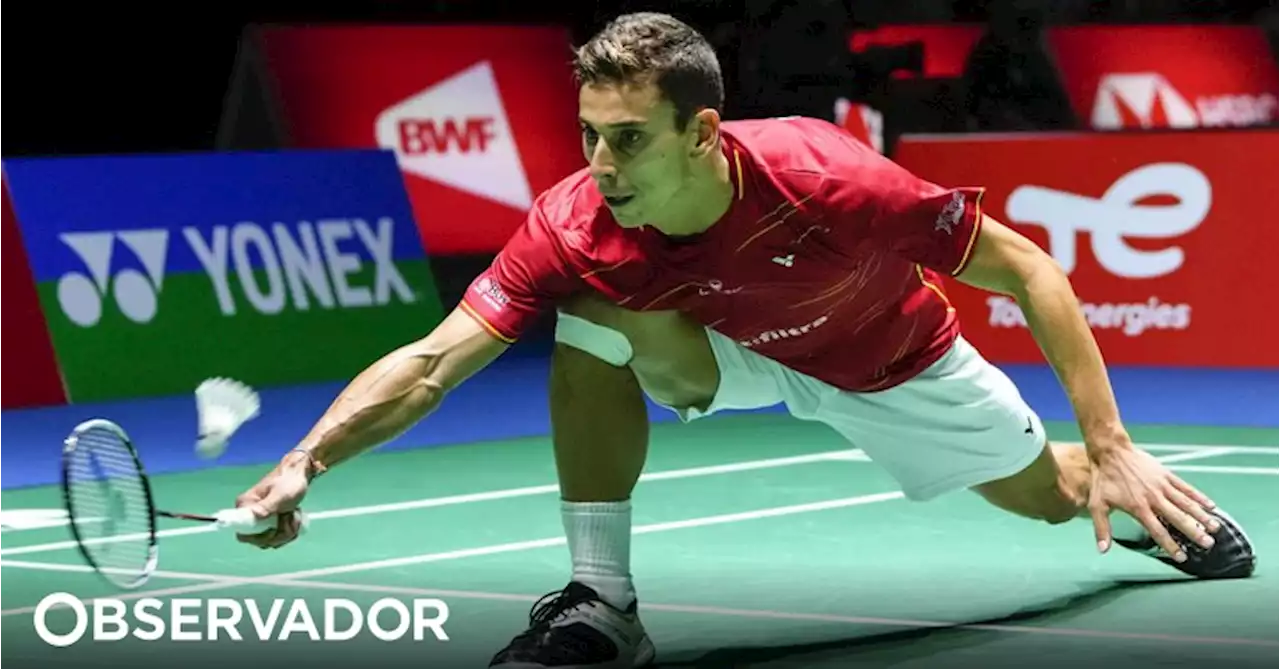 Bernardo Atilano eliminado na primeira ronda do Mundial de badminton