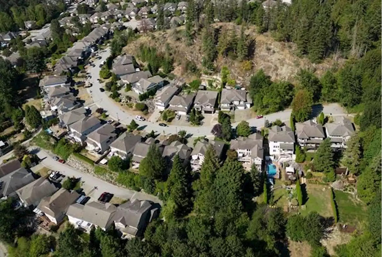 Report says detached home prices in Vancouver and Fraser Valley down