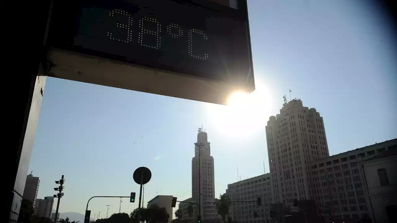 Por que Brasil vai sofrer onda de calor de 40º em pleno inverno?