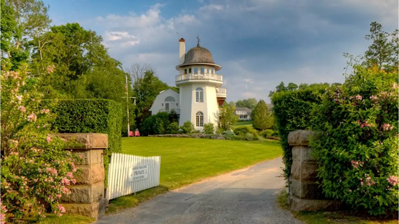 This $11 Million Rhode Island Home Pays Homage to the State’s Iconic Lighthouses