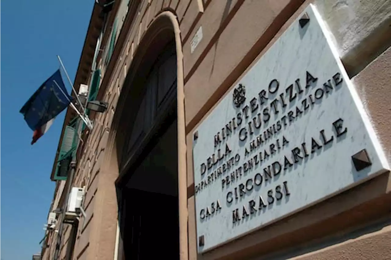 Genova, prezzo spesa aumenta anche in carcere: protesta detenuti