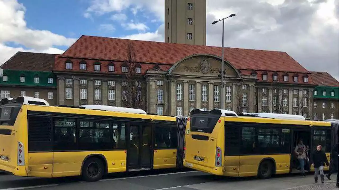 Fahrplanwechsel bei der BVG: Die BVG-Buslinie M36 kehrt auf die alte Strecke zurück