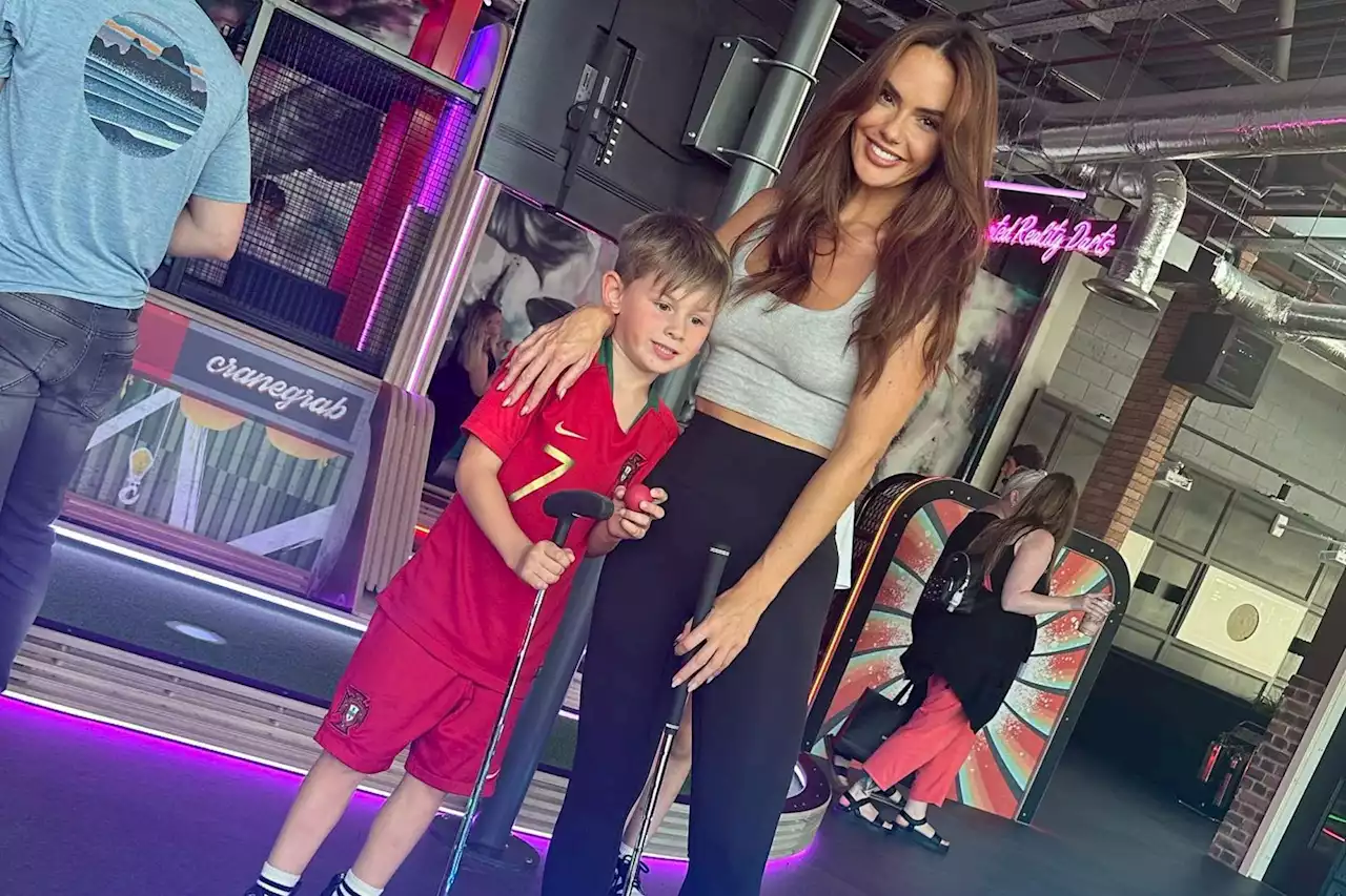 Hollyoaks star Jennifer Metcalfe cruelly mum-shamed on day out with her son