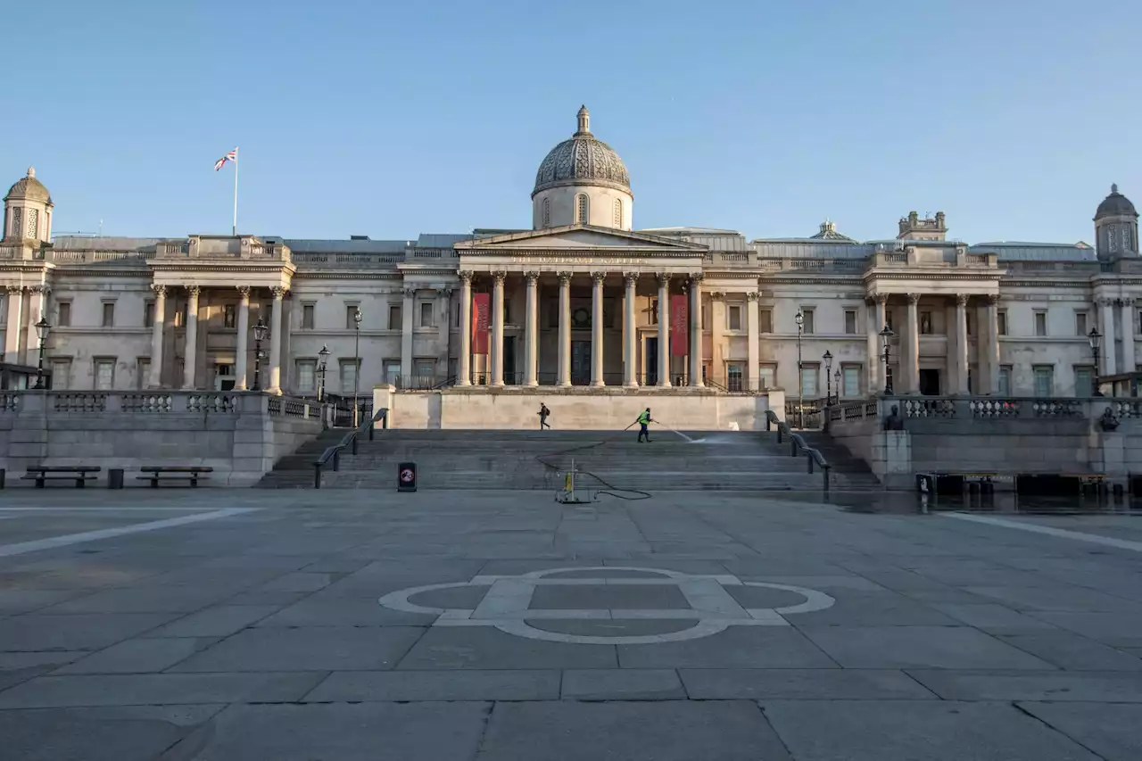 Popular tourist attraction closed off as cops rush to scene over 'incident'