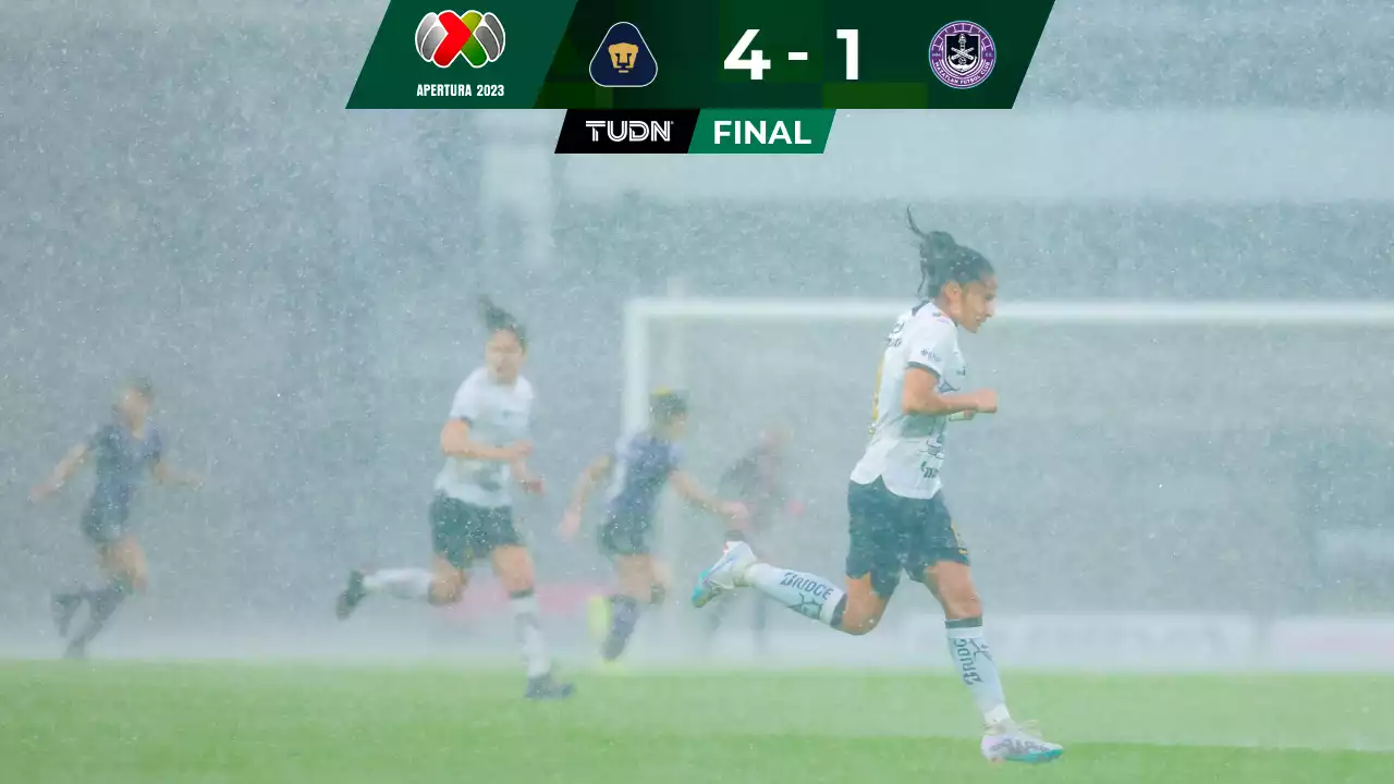 Pumas derrota a Mazatlán con todo y diluvio en Ciudad Universitaria