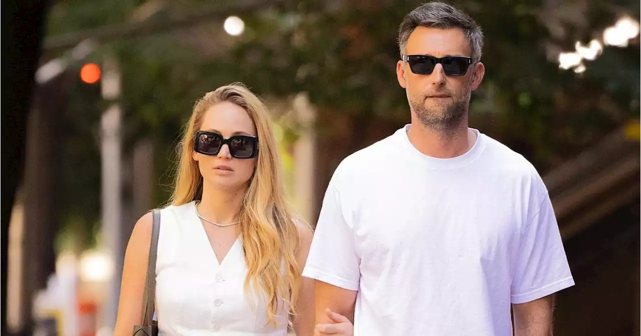 Jennifer Lawrence Steps Out With Husband Cooke Maroney for NYC Date