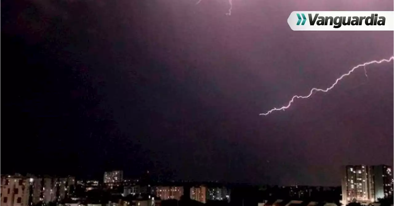 Cuidados que se deben tener durante una tormenta eléctrica para evitar el peligro