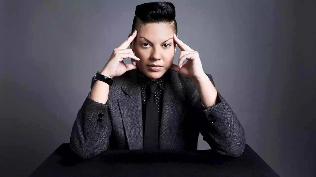 Sara Ramirez Issues Scathing Response to Anti–Che Diaz Profile