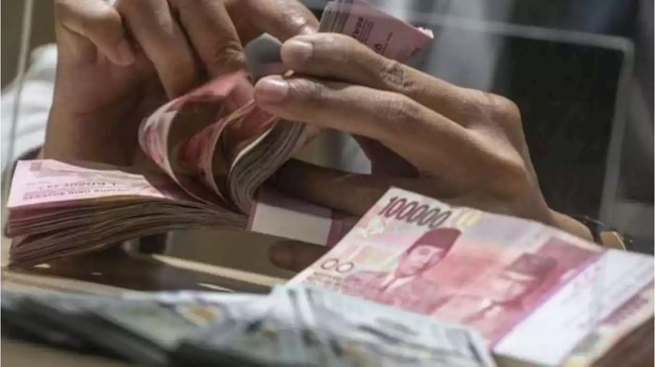 Rupiah Dibuka Loyo di Level Rp 15.320