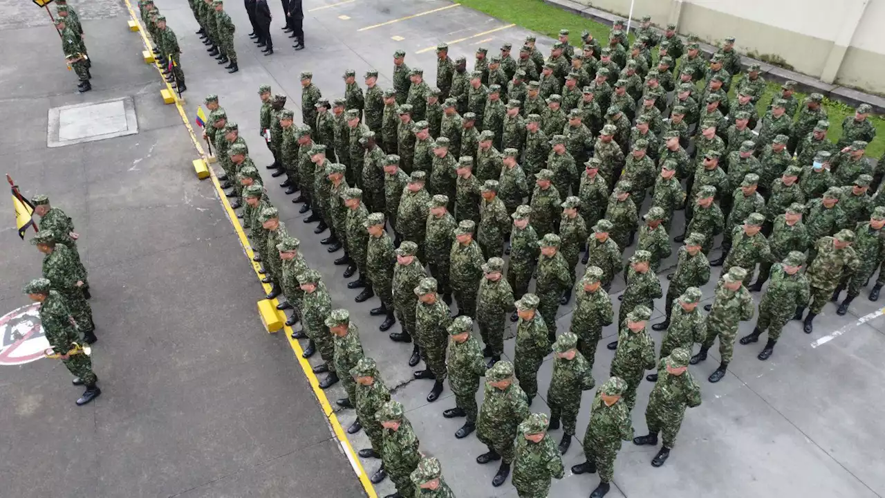 Más de 300 mayores saldrán del Ejército: no serán llamados a curso de ascenso