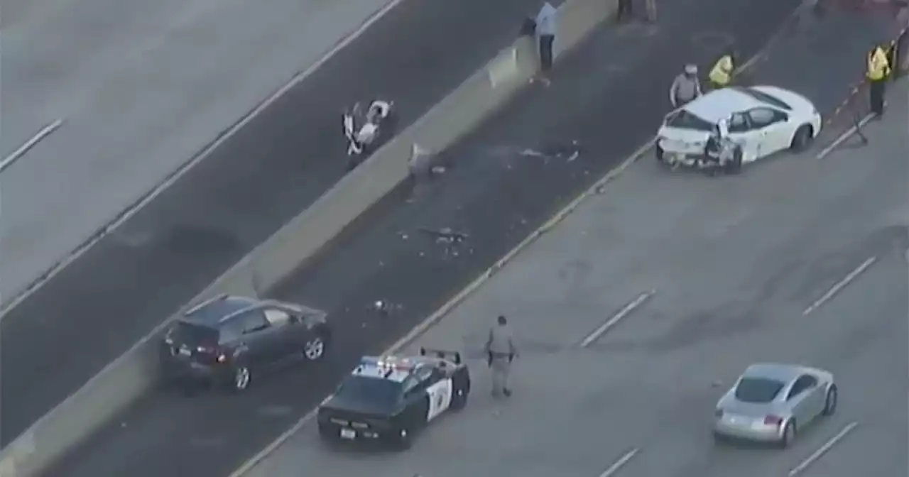 4-vehicle collision leaves 1 injured, backs up traffic on I-805 in North Park area