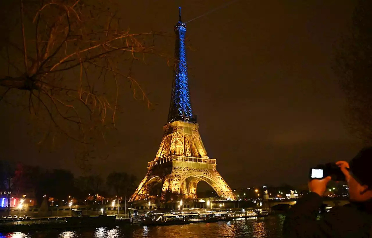 Un jardin rebaptisé et la tour Eiffel illuminée en hommage aux Ukrainiens