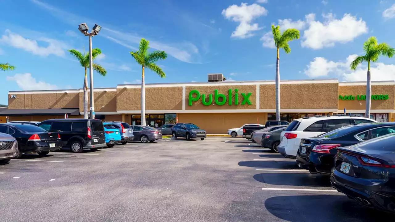 Publix to not make hurricane cakes this year