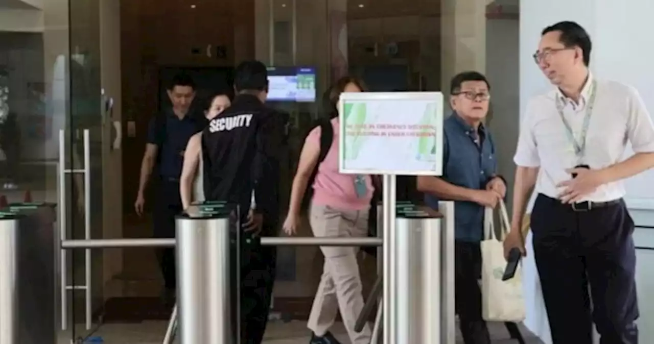 Bomb threats at 18 locations including govt buildings and embassies