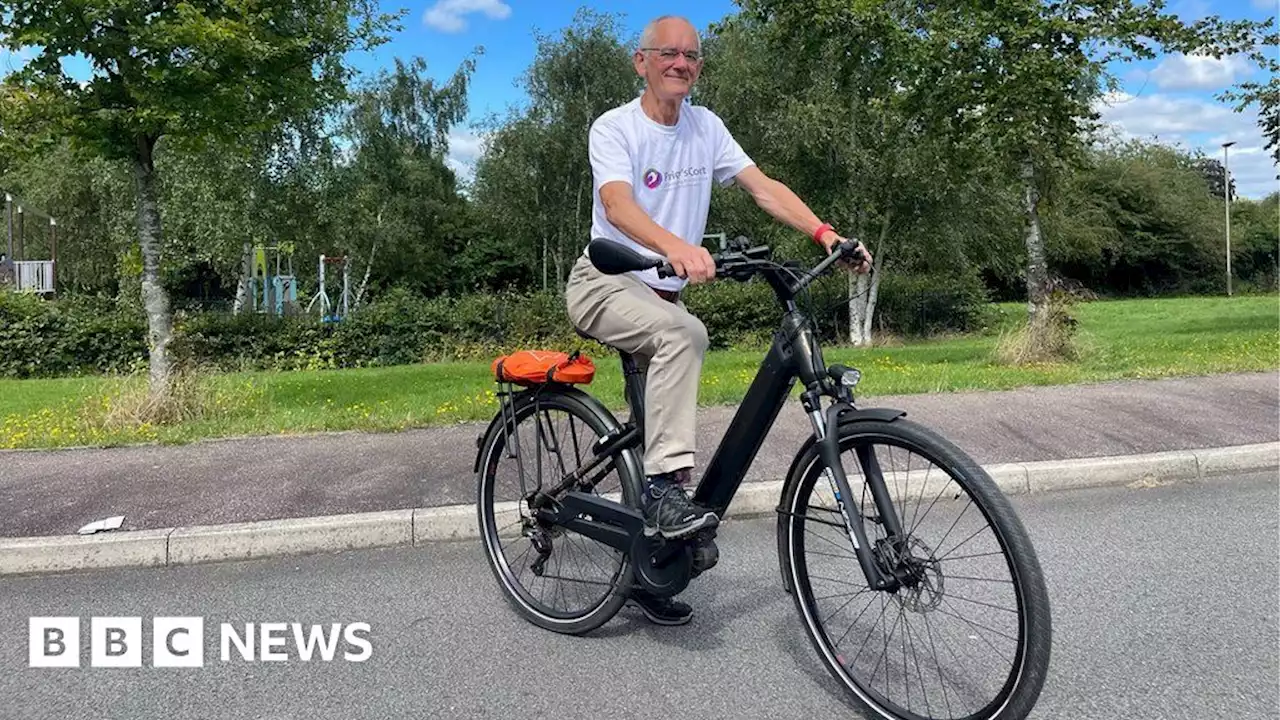 Retired vicar cycles old Spanish route for Berkshire charity