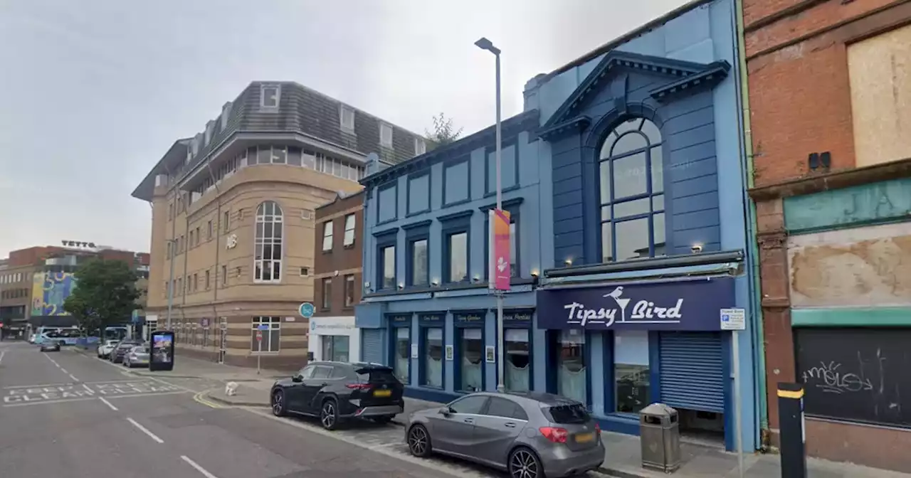 Belfast pub to get outdoor music licence after Translink withdraws objection