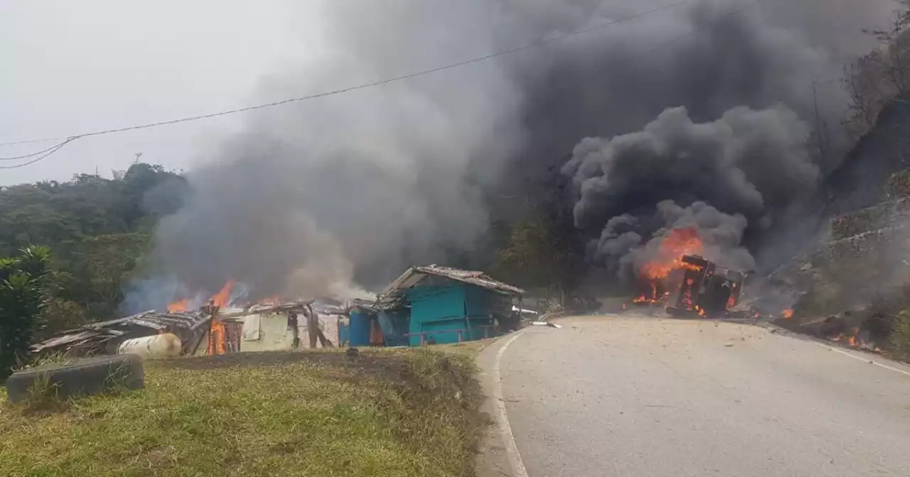 Explosión de carrotanque en Antioquia: 7 de los 15 heridos son de la misma familia