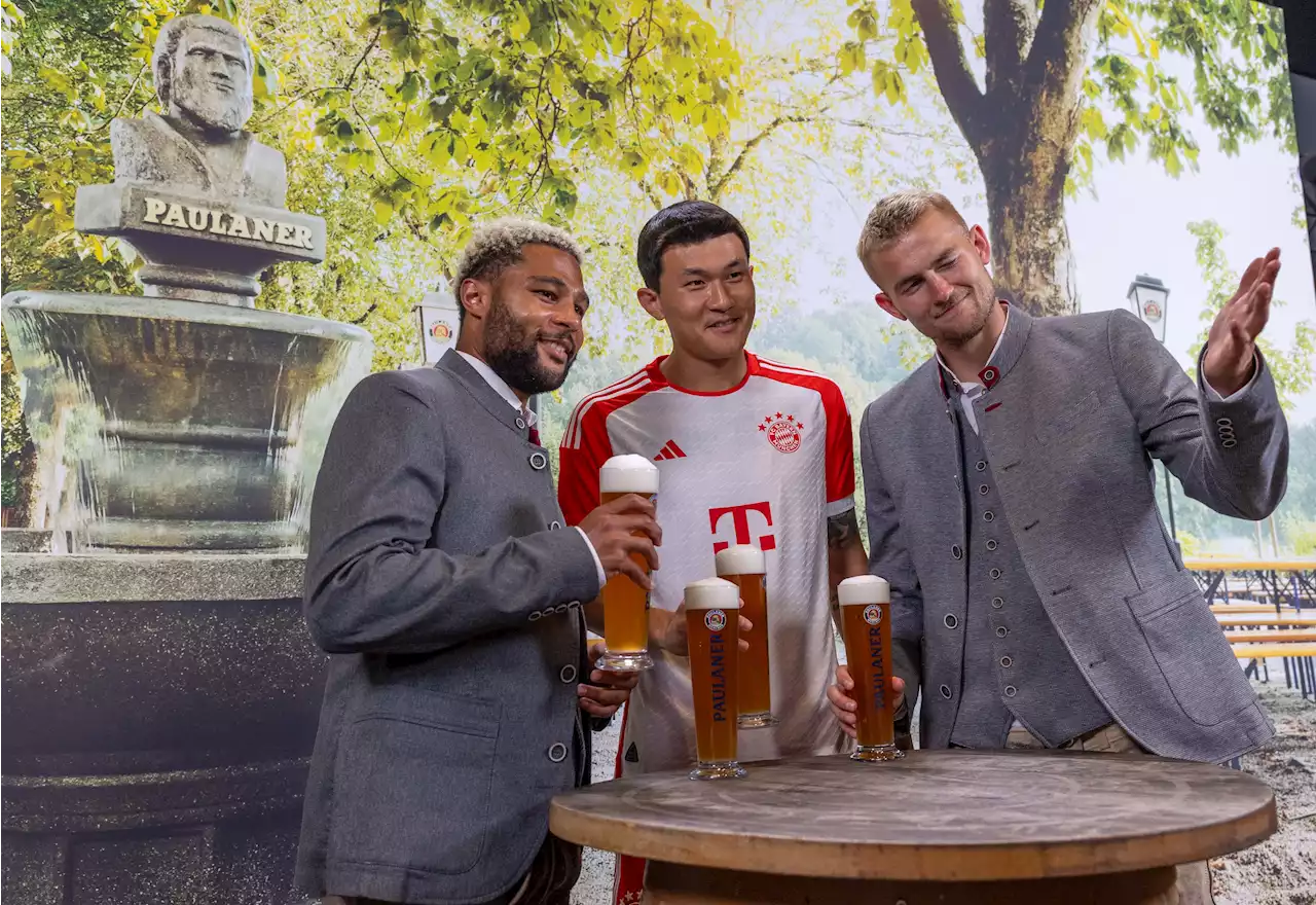 FC Bayern: Wadlvergleich beim Wiesn-Shooting