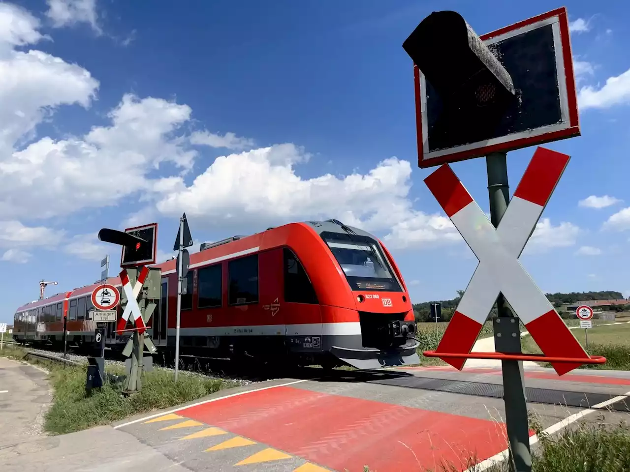 Gerlenhofen: Pfeifende Bahn bringt Anwohner um den Schlaf