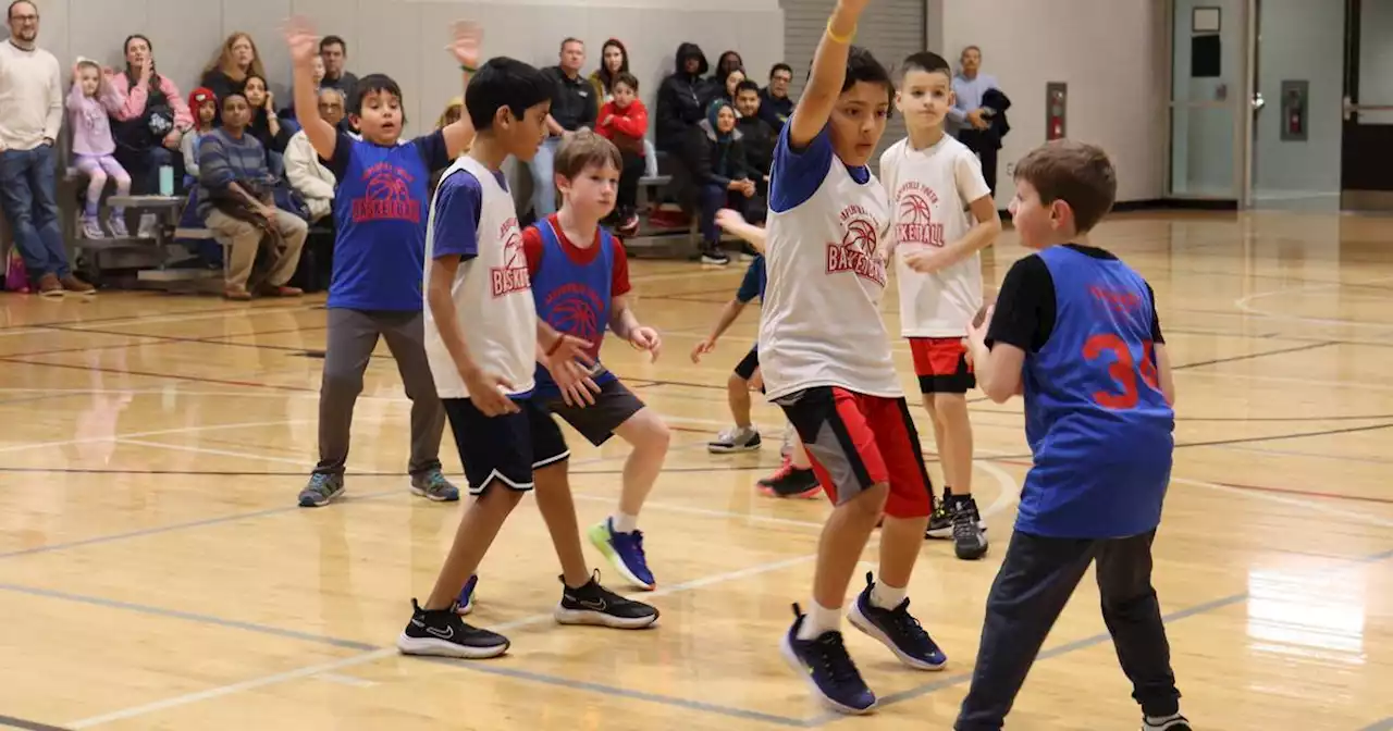 Naperville News Digest: Youth Basketball League registration opens Aug. 29; Take a Hike Challenge registration underway, starts Sept. 1