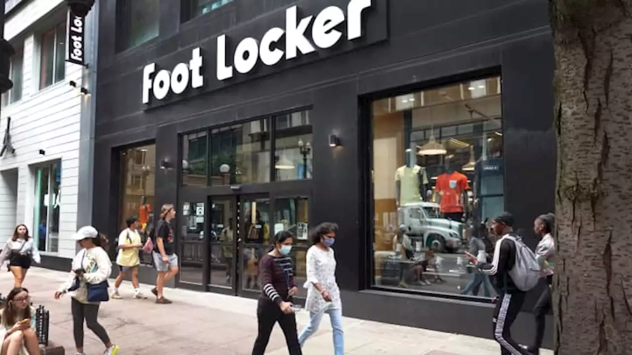 Foot Locker's financial troubles are much worse than feared, leading us to reevaluate the stock