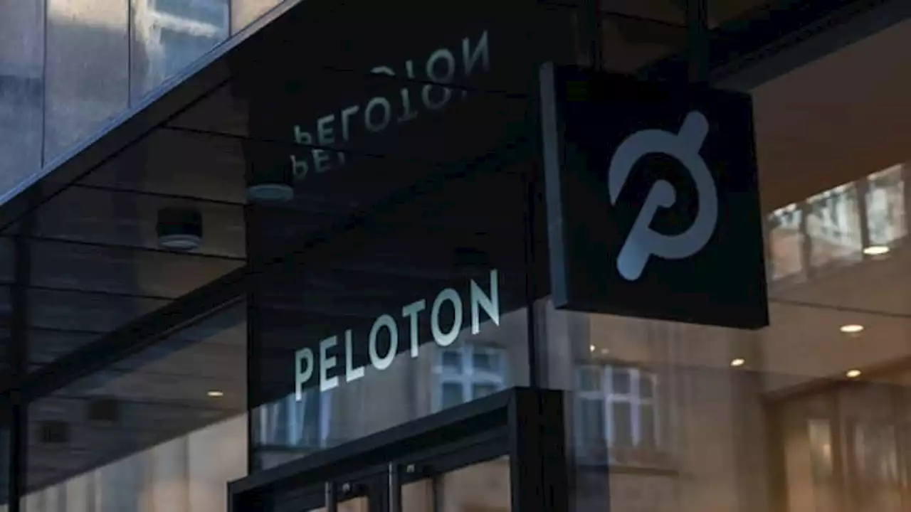 Peloton shares drop 25% after posting wider than expected loss, falling sales