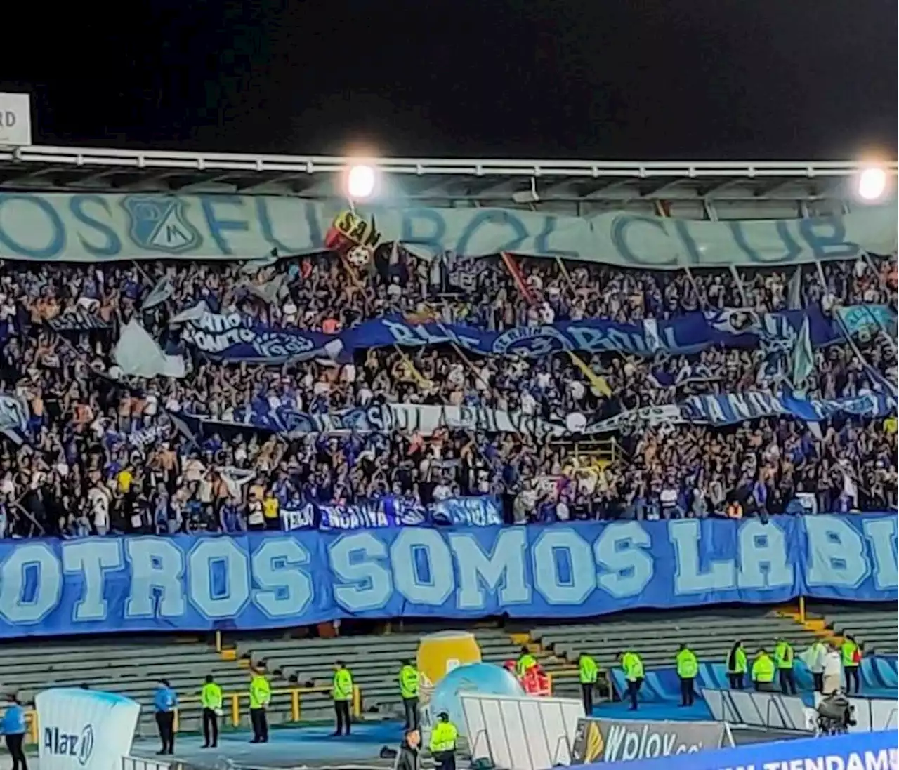 Hinchas de Millonarios metieron ataúd al Campín, para luego ser sancionados