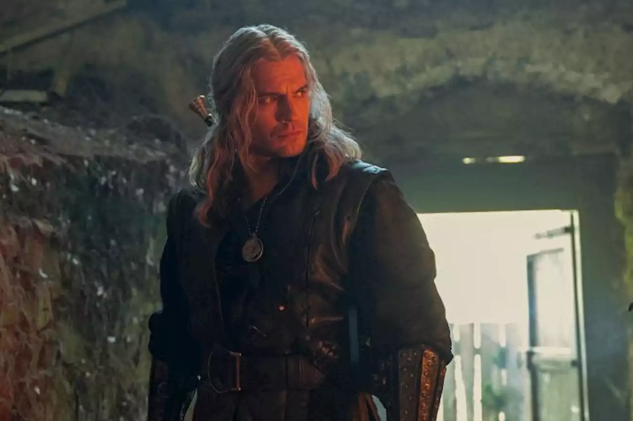 ‘The Witcher’ Director Says ‘Demanding’ Stunts Led To Henry Cavill’s Exit