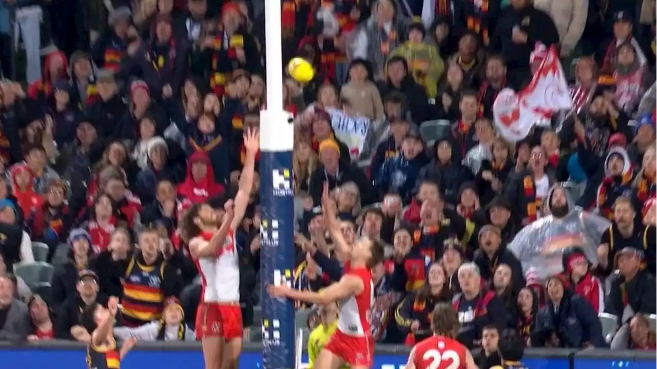 Fuming Crows get one-minute ‘vent’ session as AFL urges umps to intervene in goal mistakes