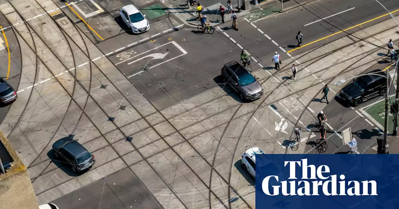 Road safety experts propose levy on SUVs in city to curb rising Victorian road deaths