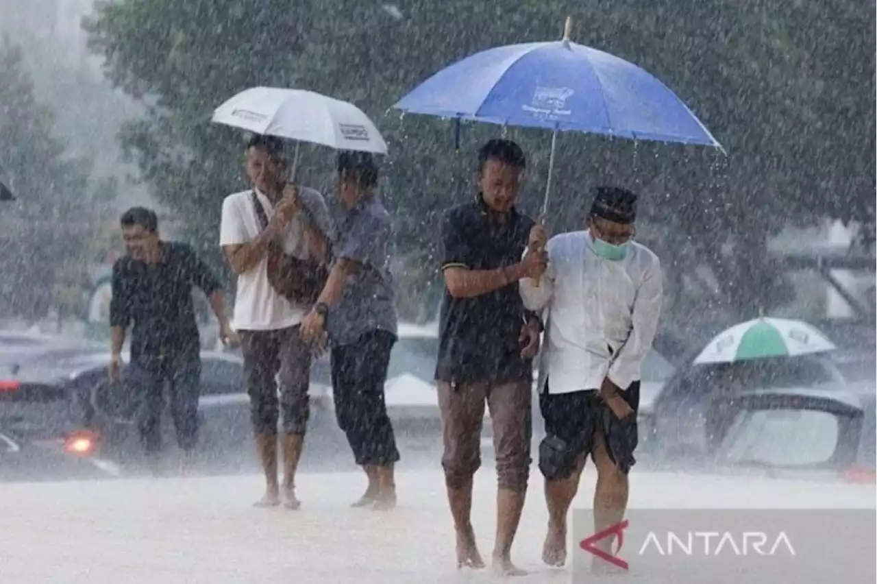 BMKG Sebut Hujan Berpotensi Turun Hari Ini, Wilayahnya?