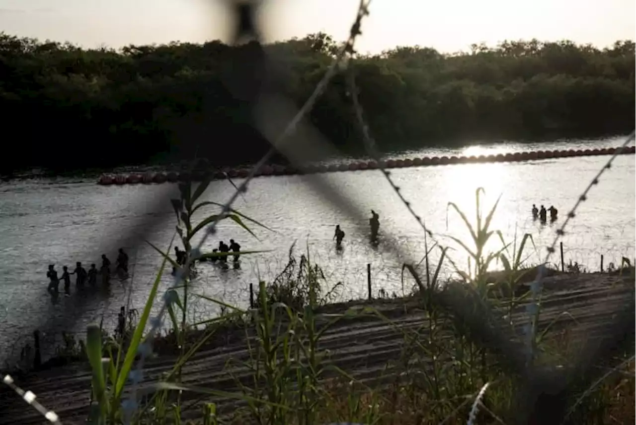 U.S. Justice Department argues for removal of Texas’ floating border barrier in federal court